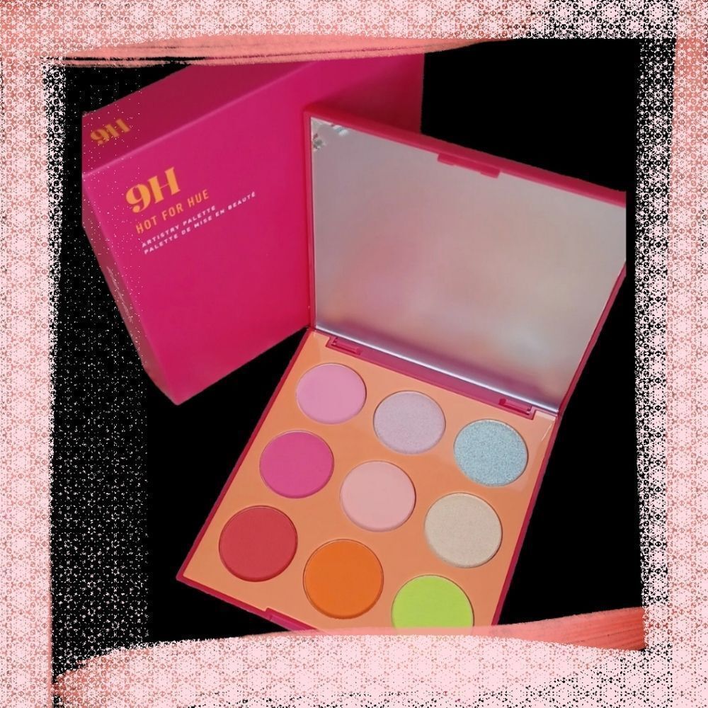 Morphe 9H Hot For Hue Aristry Palette 10.1g/0.35 oz.